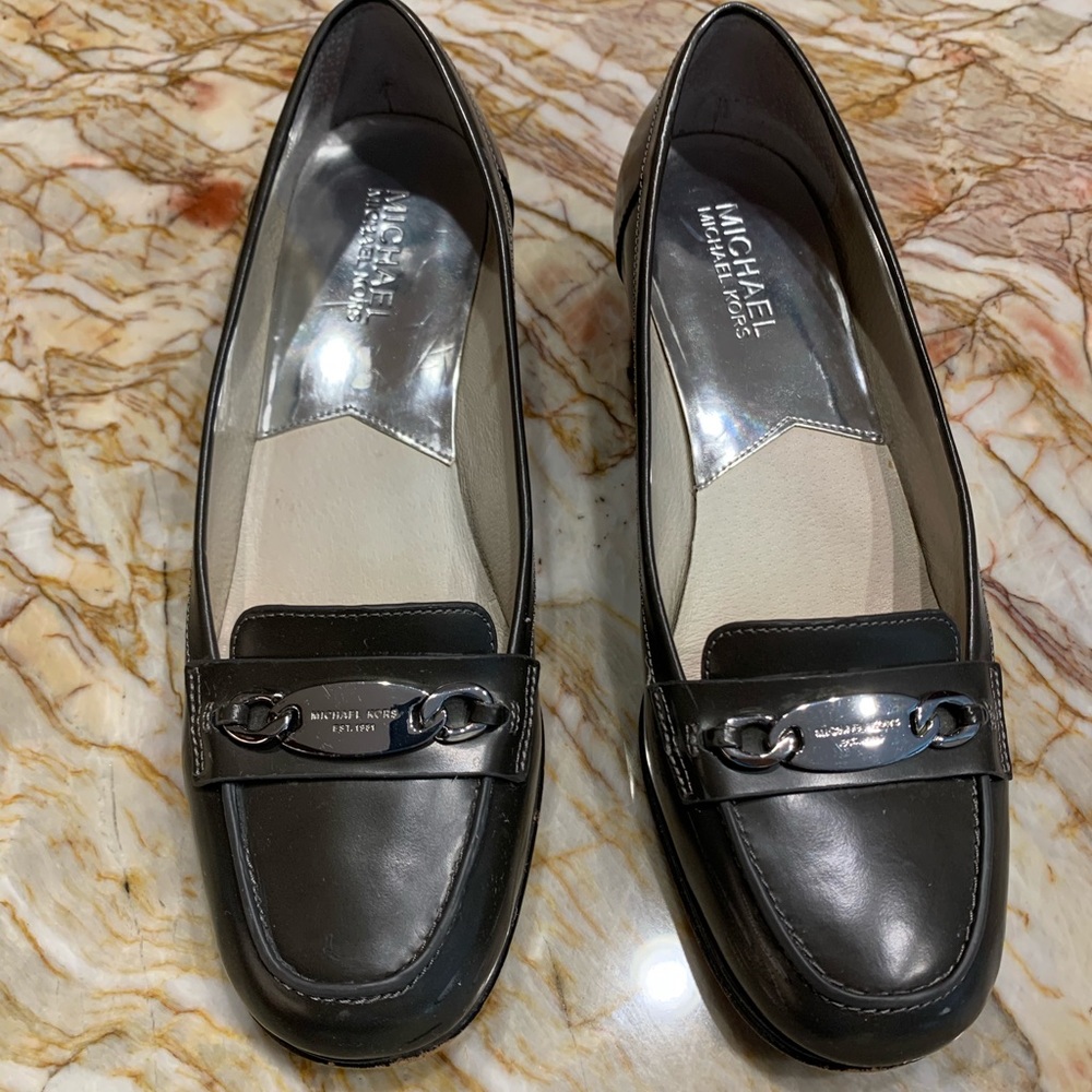 Micheal Kors Loafers Size 8